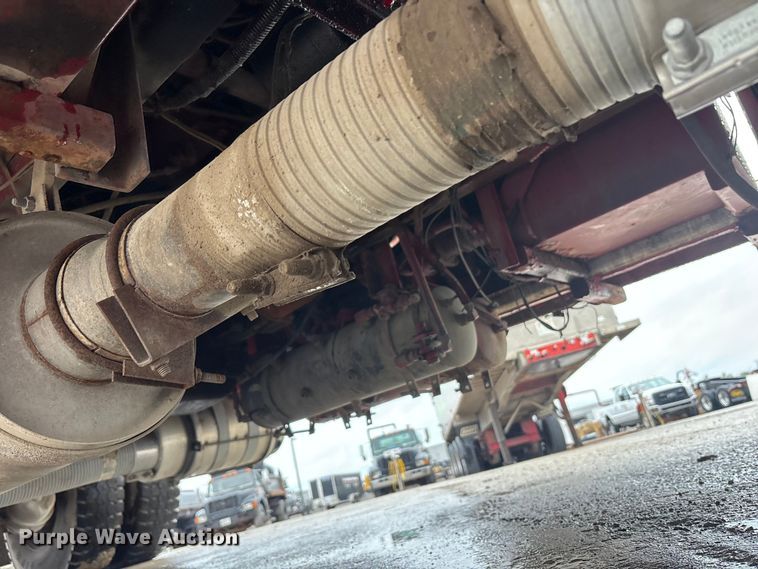 image for item FK1398 1995 Pierce pumper fire truck