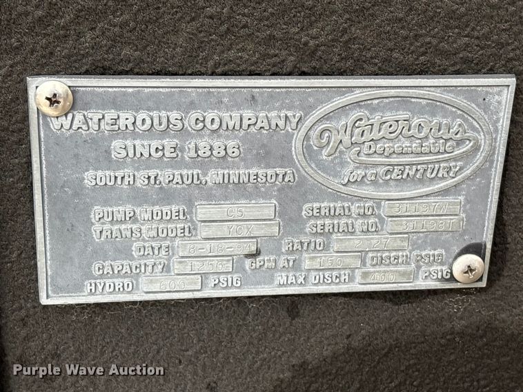 image for item FK1398 1995 Pierce pumper fire truck