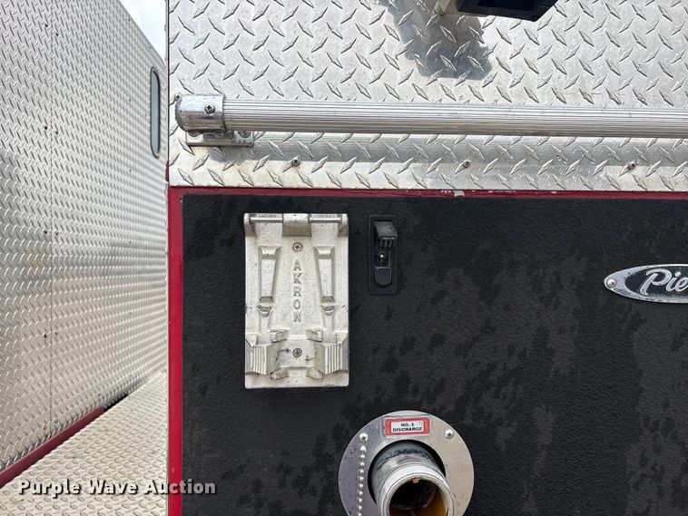 image for item FK1398 1995 Pierce pumper fire truck