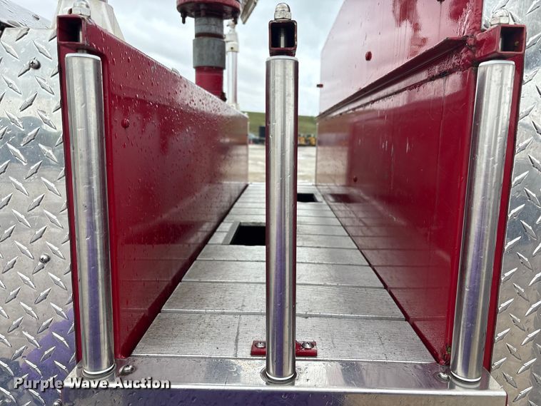 image for item FK1398 1995 Pierce pumper fire truck