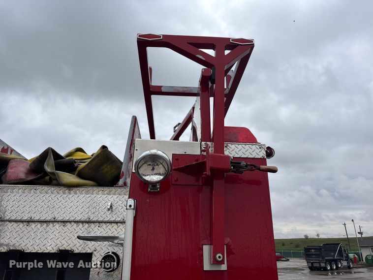 image for item FK1398 1995 Pierce pumper fire truck