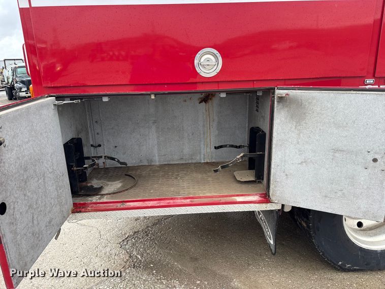 image for item FK1398 1995 Pierce pumper fire truck