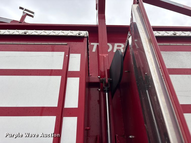 image for item FK1398 1995 Pierce pumper fire truck