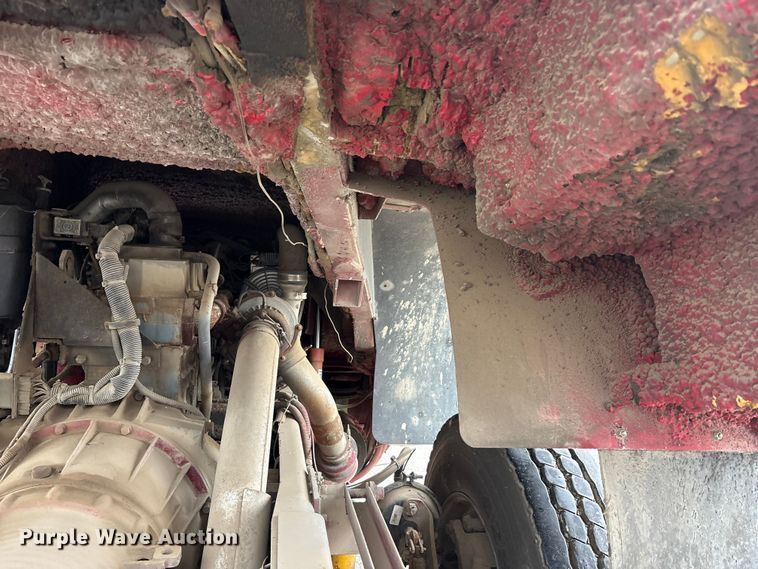 image for item FK1398 1995 Pierce pumper fire truck