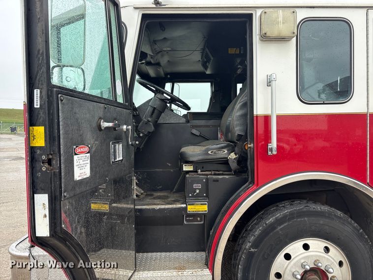 image for item FK1398 1995 Pierce pumper fire truck