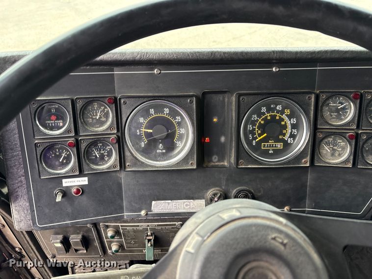 image for item FK1398 1995 Pierce pumper fire truck