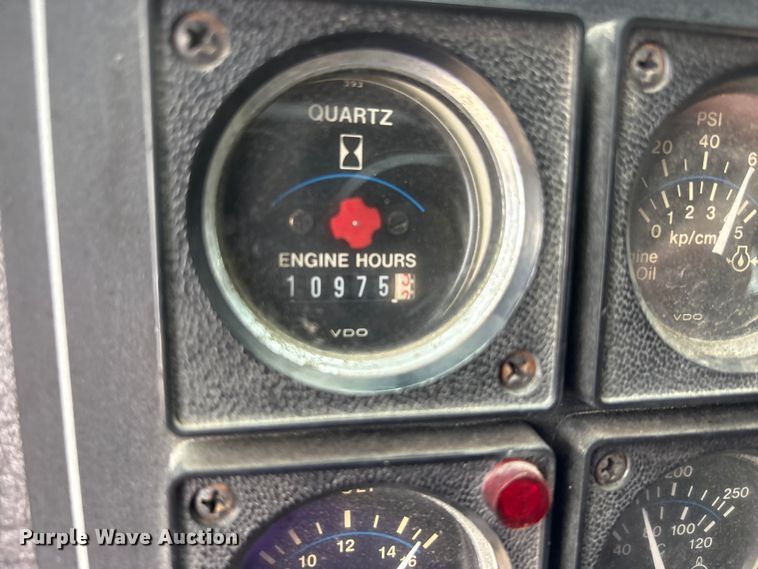 image for item FK1398 1995 Pierce pumper fire truck