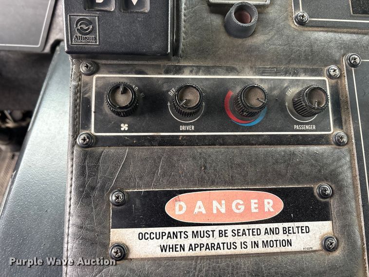 image for item FK1398 1995 Pierce pumper fire truck