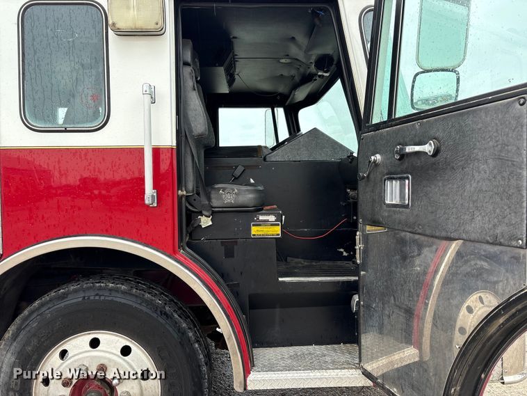 image for item FK1398 1995 Pierce pumper fire truck