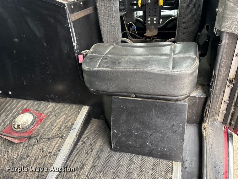 image for item FK1398 1995 Pierce pumper fire truck