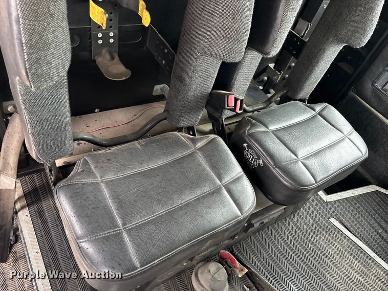 image for item FK1398 1995 Pierce pumper fire truck