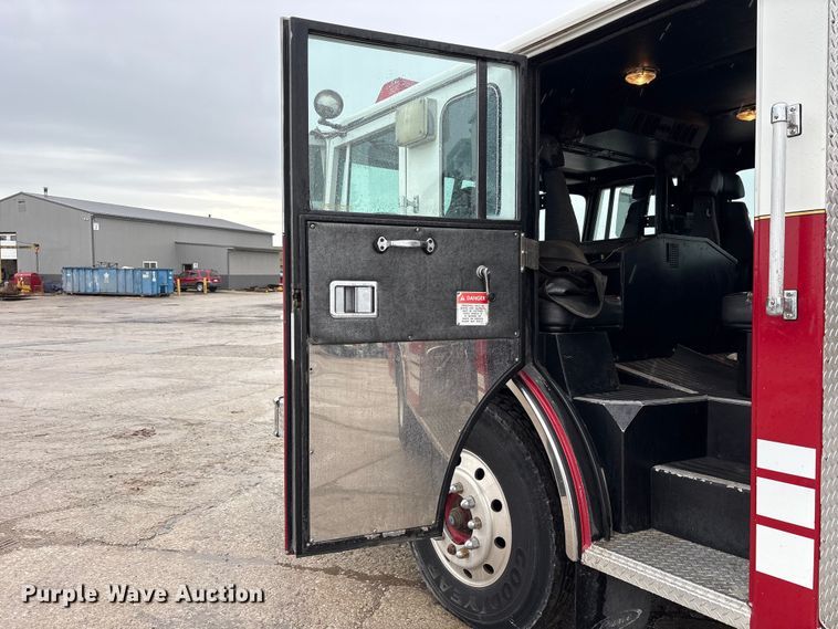 image for item FK1398 1995 Pierce pumper fire truck