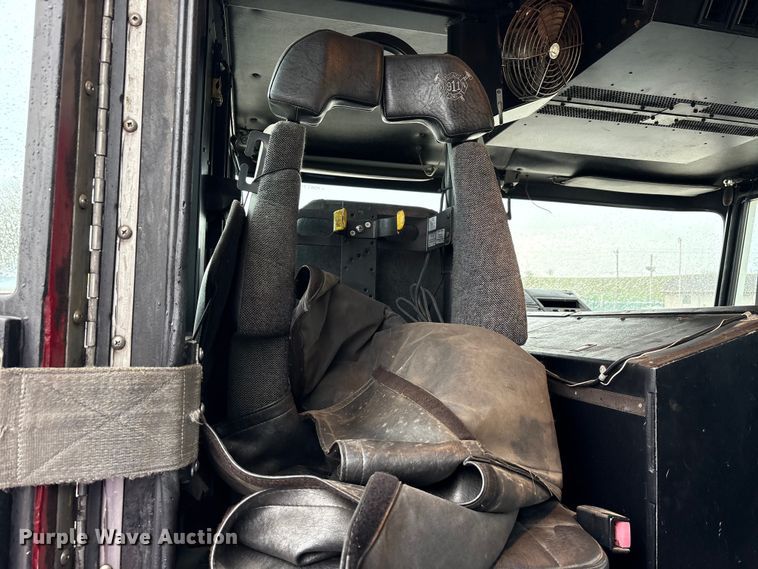 image for item FK1398 1995 Pierce pumper fire truck