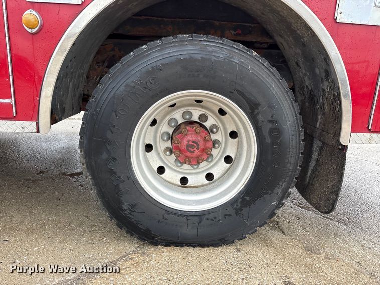 image for item FK1398 1995 Pierce pumper fire truck