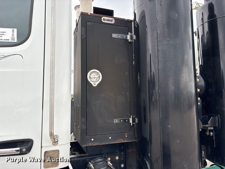 image for item FK1399 2020 Peterbilt 567 sewer jetter truck