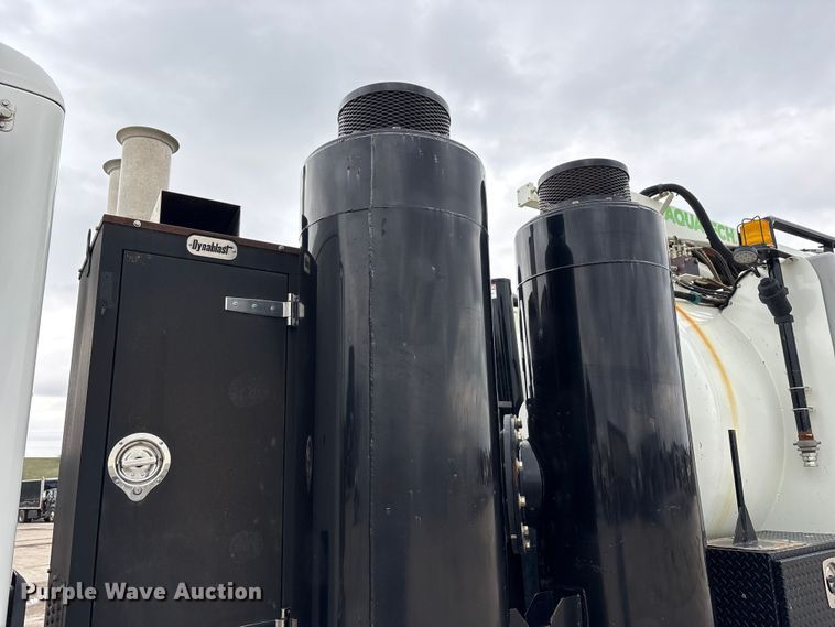 image for item FK1399 2020 Peterbilt 567 sewer jetter truck