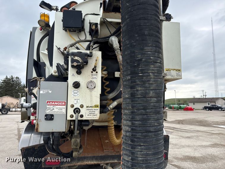 image for item FK1399 2020 Peterbilt 567 sewer jetter truck