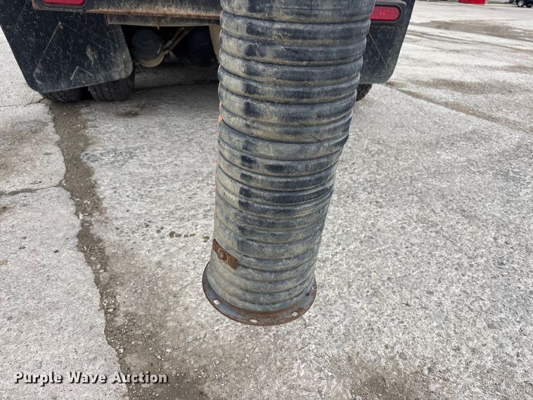 image for item FK1399 2020 Peterbilt 567 sewer jetter truck