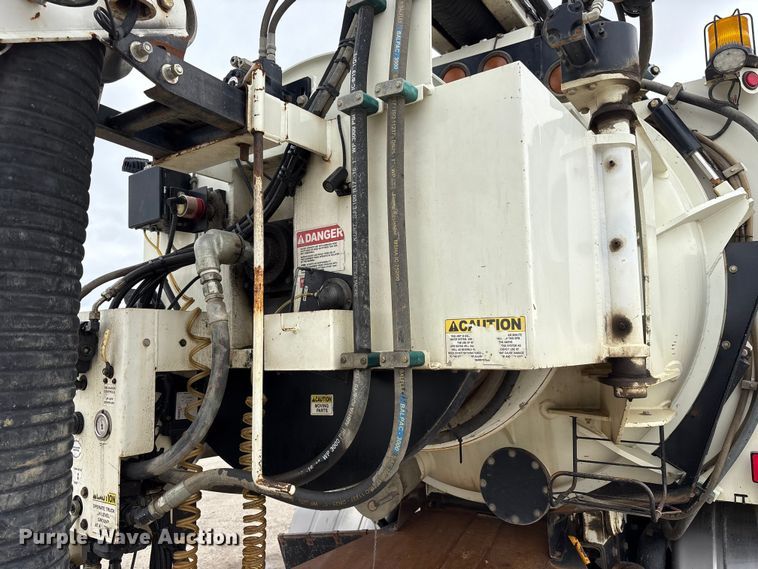 image for item FK1399 2020 Peterbilt 567 sewer jetter truck