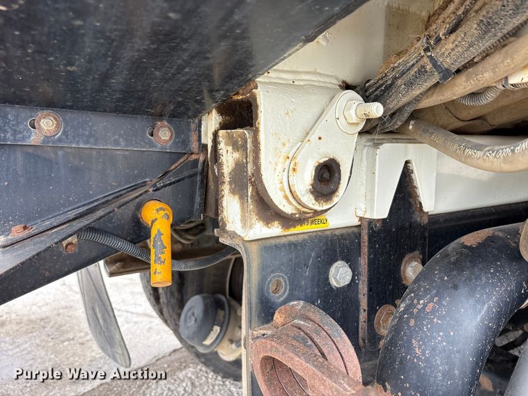 image for item FK1399 2020 Peterbilt 567 sewer jetter truck