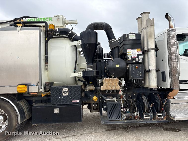 image for item FK1399 2020 Peterbilt 567 sewer jetter truck