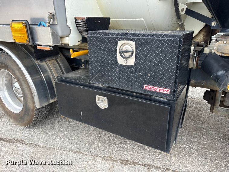 image for item FK1399 2020 Peterbilt 567 sewer jetter truck