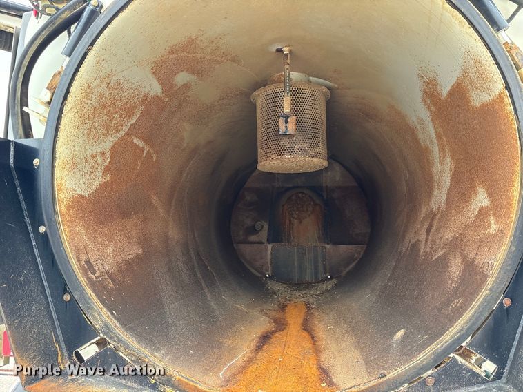 image for item FK1399 2020 Peterbilt 567 sewer jetter truck