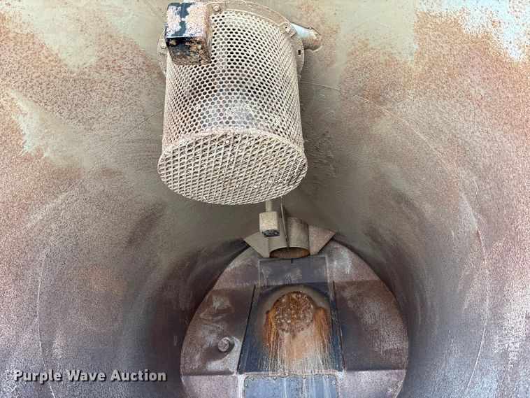 image for item FK1399 2020 Peterbilt 567 sewer jetter truck