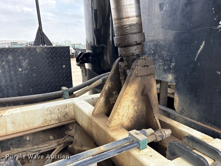 image for item FK1399 2020 Peterbilt 567 sewer jetter truck