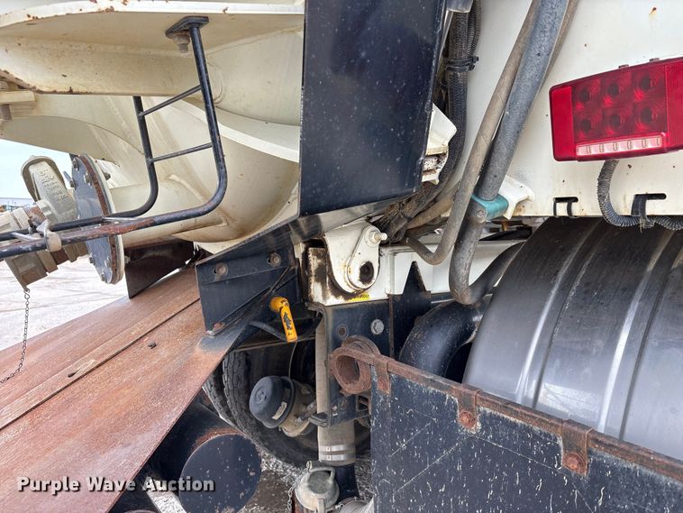 image for item FK1399 2020 Peterbilt 567 sewer jetter truck