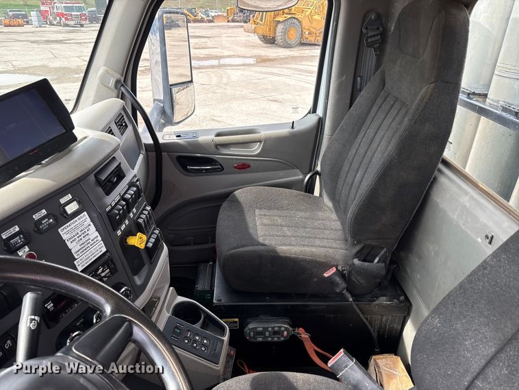 image for item FK1399 2020 Peterbilt 567 sewer jetter truck