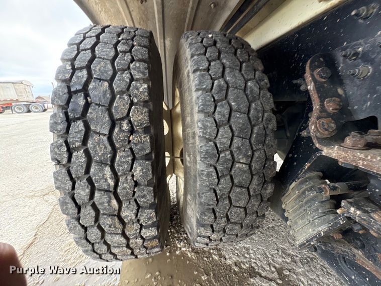 image for item FK1399 2020 Peterbilt 567 sewer jetter truck