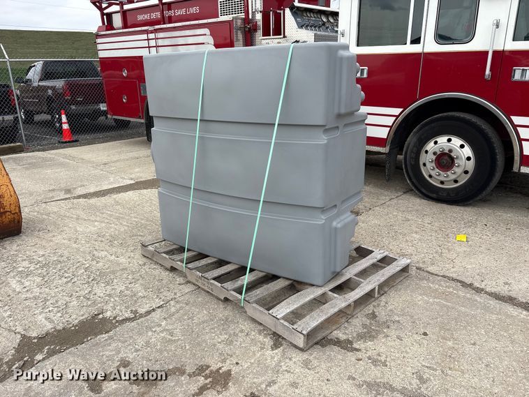 image for item FK1399 2020 Peterbilt 567 sewer jetter truck