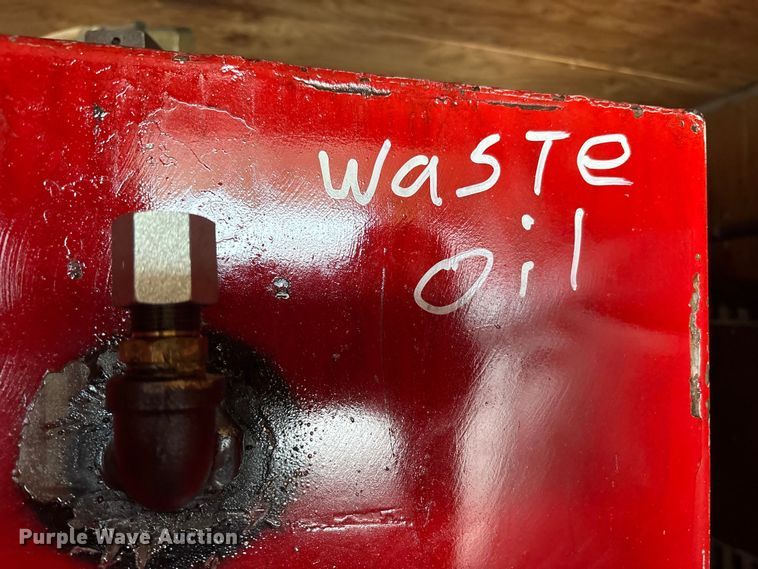 image for item FK1400 2000 International 4900 fuel / lube truck
