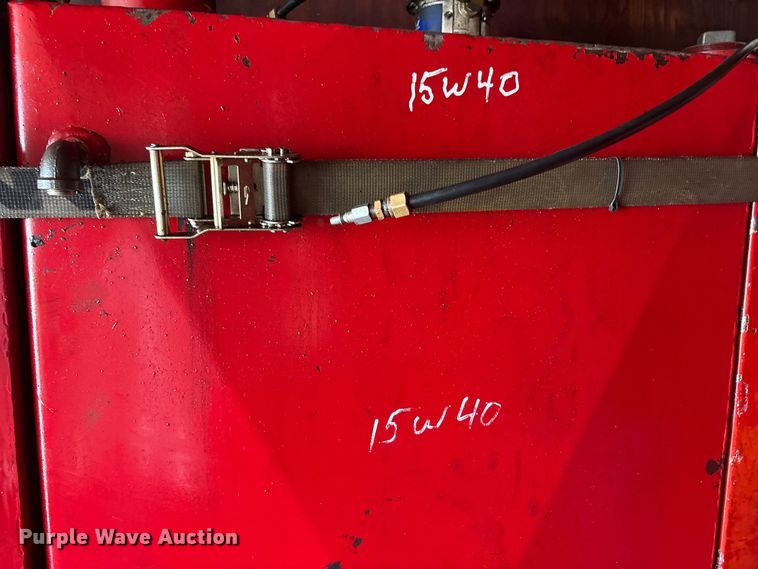 image for item FK1400 2000 International 4900 fuel / lube truck
