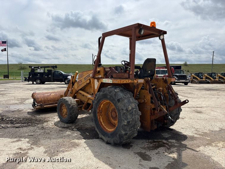 image for item FK1401 1993 Case 480F MFWD tractor