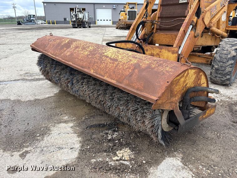 image for item FK1401 1993 Case 480F MFWD tractor