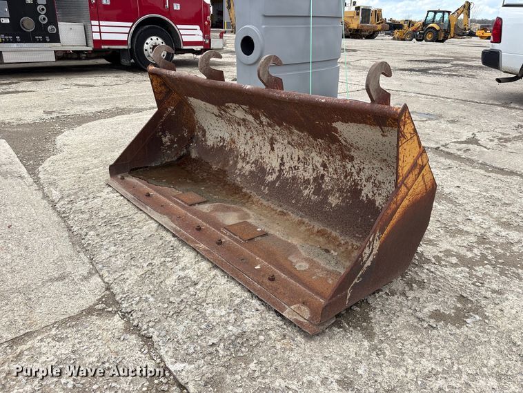 image for item FK1401 1993 Case 480F MFWD tractor