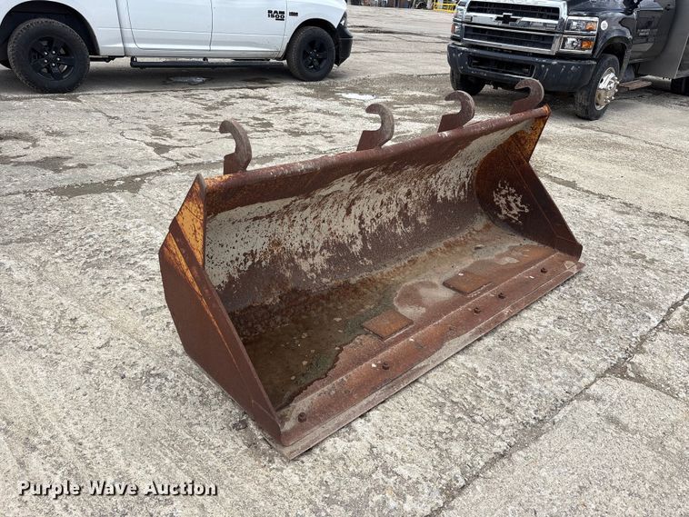 image for item FK1401 1993 Case 480F MFWD tractor