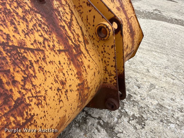 image for item FK1401 1993 Case 480F MFWD tractor