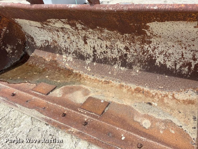 image for item FK1401 1993 Case 480F MFWD tractor