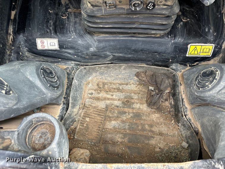 image for item FK1402 2019 Caterpillar 289D tracked skid steer loader