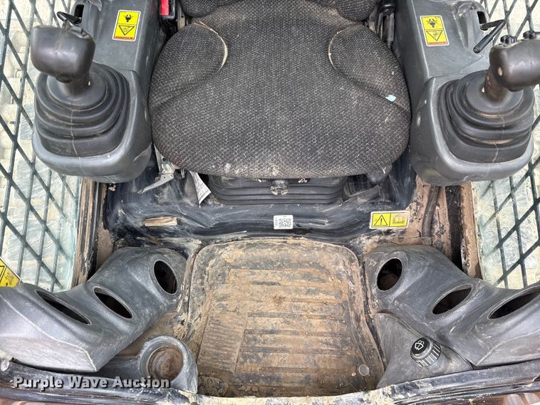 image for item FK1403 2019 Caterpillar 289D tracked skid steer loader