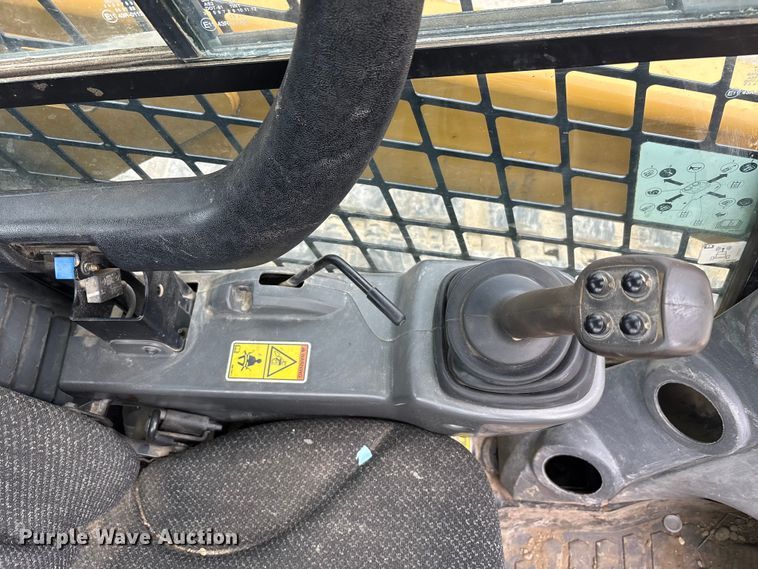image for item FK1403 2019 Caterpillar 289D tracked skid steer loader