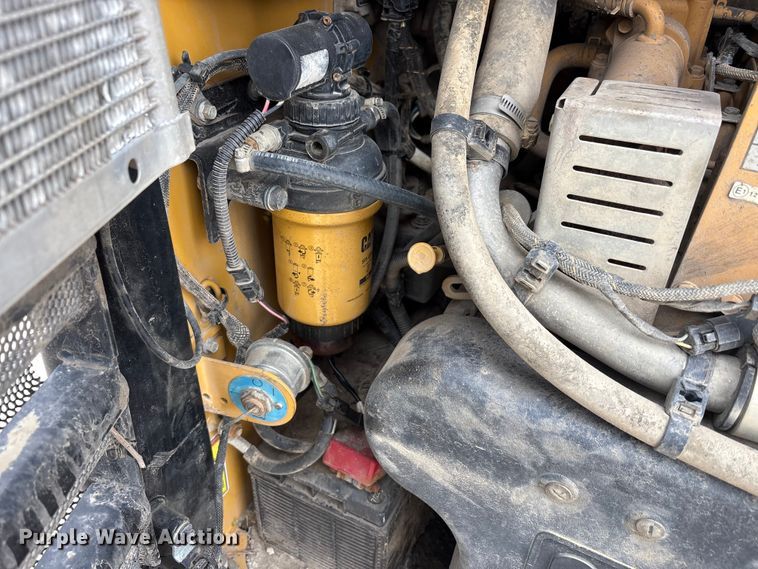 image for item FK1403 2019 Caterpillar 289D tracked skid steer loader