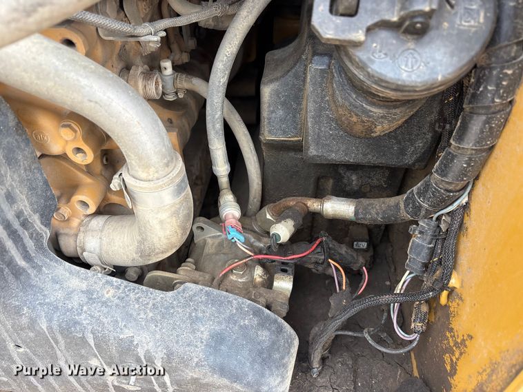 image for item FK1403 2019 Caterpillar 289D tracked skid steer loader