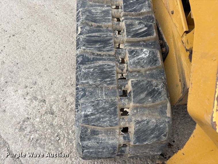 image for item FK1403 2019 Caterpillar 289D tracked skid steer loader