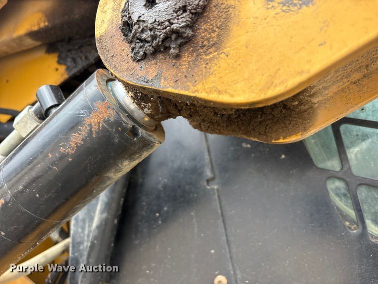 image for item FK1404 2019 Caterpillar 289D tracked skid steer loader