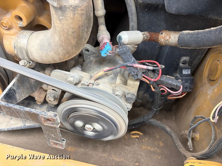 image for item FK1404 2019 Caterpillar 289D tracked skid steer loader