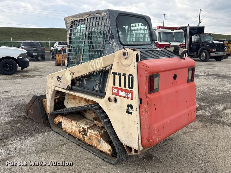 image for item FK1406 Bobcat T110 tracked skid steer loader
